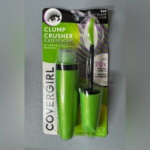 COVERGIRL Clump Crusher Extensions Mascara in very black 840